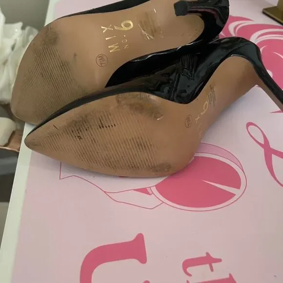 Women's Patent Leather Black Boots SZ 7.5 - Picture 3 of 3